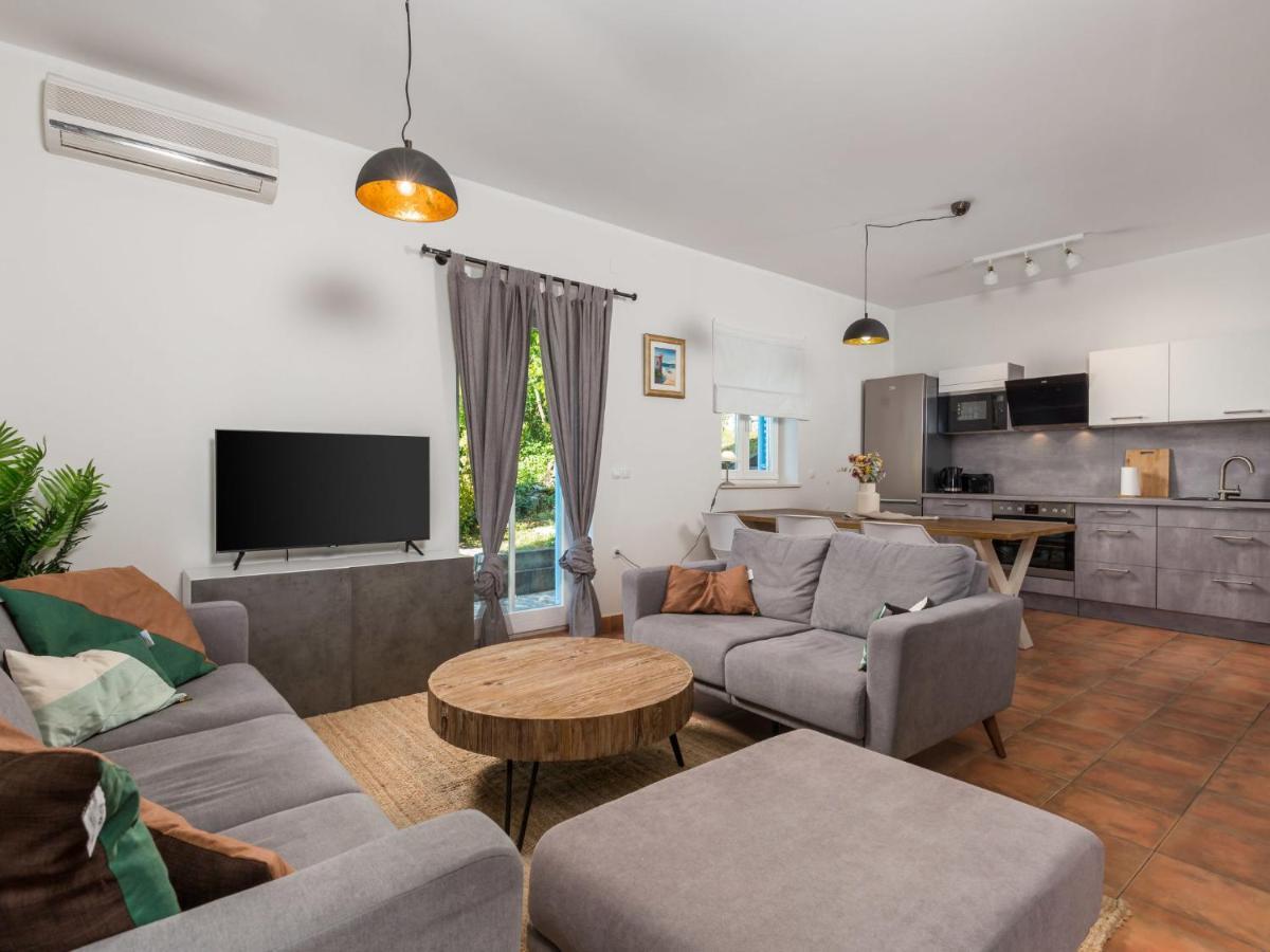 Holiday Home Casa Albertina-2 By Interhome Martina Екстериор снимка